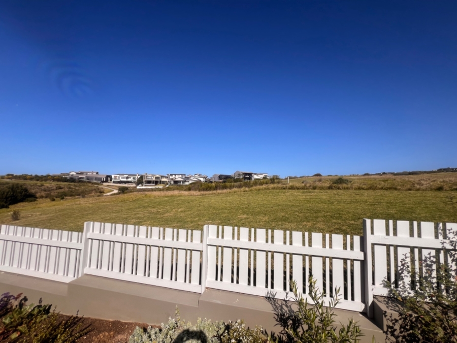 4 Bedroom Property for Sale in Oubaai Western Cape